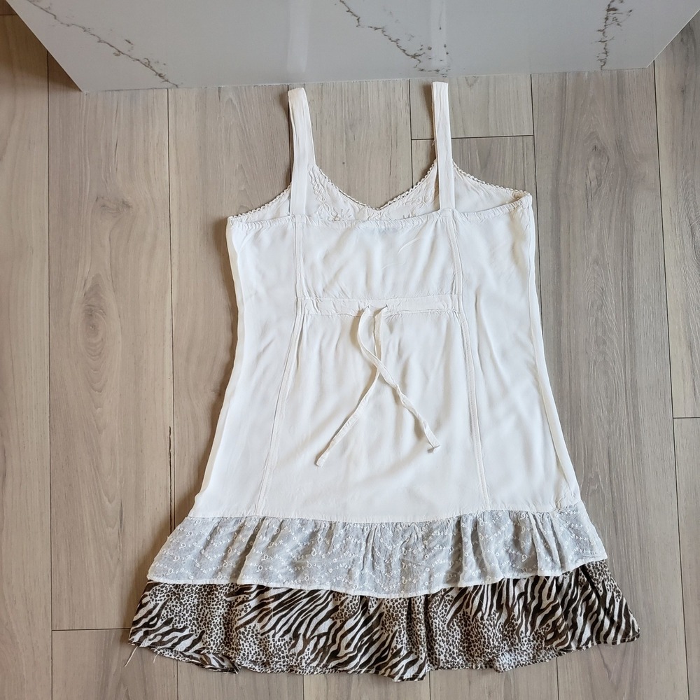 Raya Sun Dress Womens M Beige Animal Print Embroidered Boho Summer Mini - Picture 3 of 6